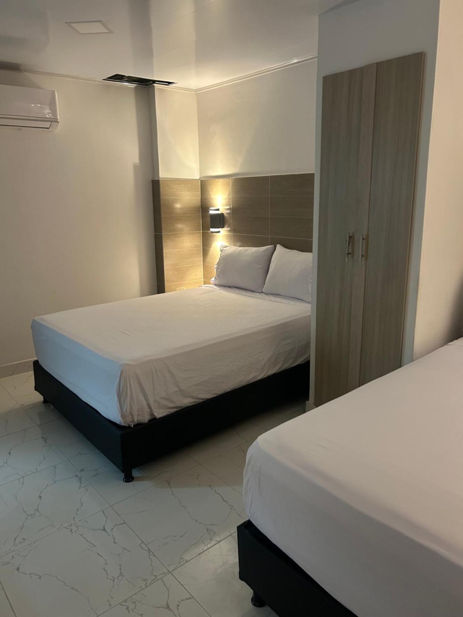 Hotel Brisas Del Mar Санта-Марта Экстерьер фото