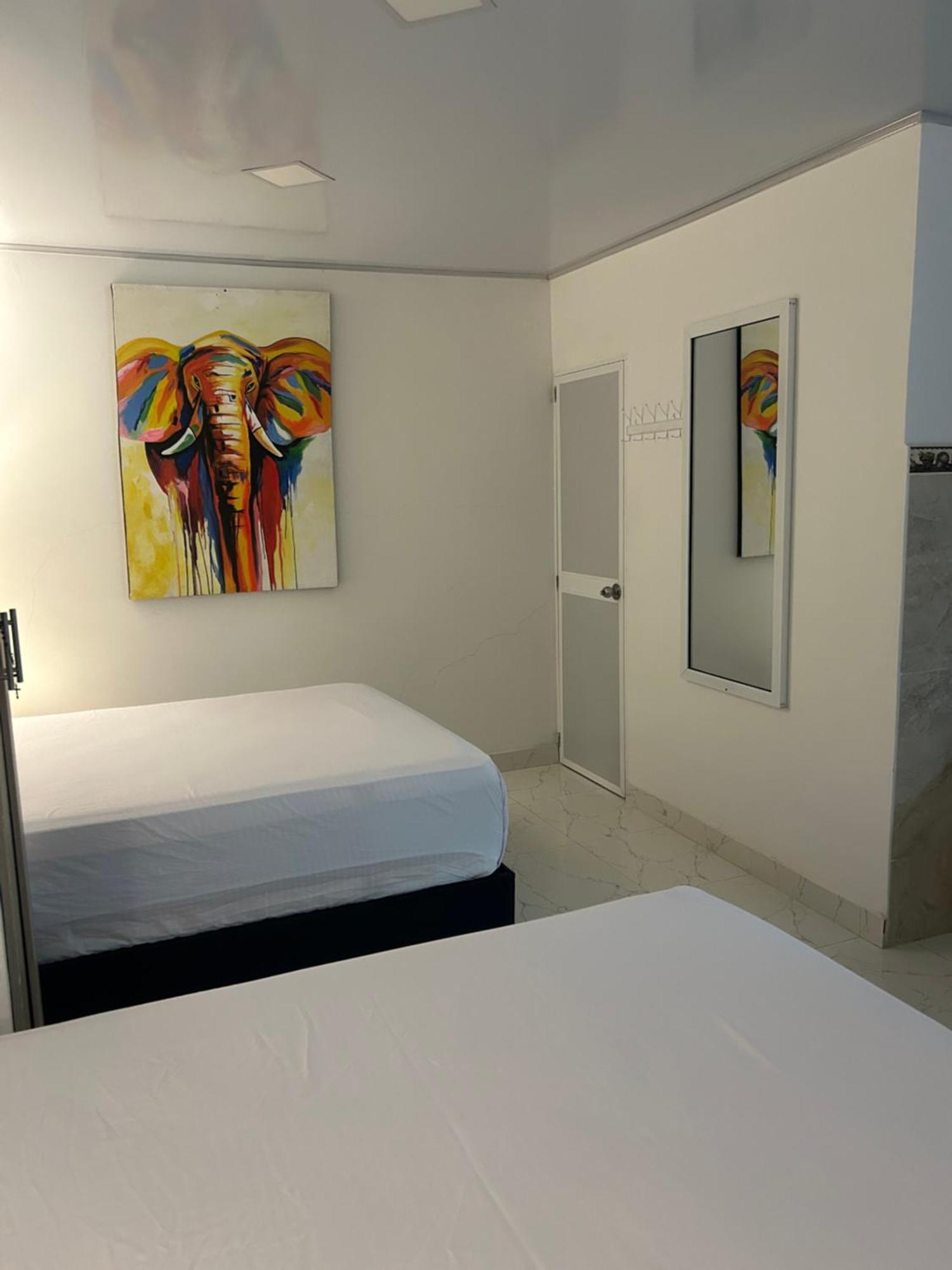 Hotel Brisas Del Mar Санта-Марта Экстерьер фото